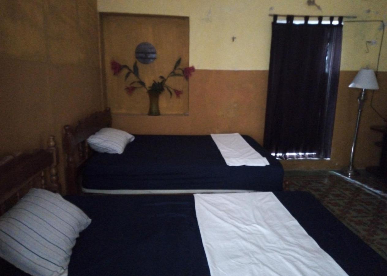 Cuartos Y Hostal Jaqueline Campeche Extérieur photo